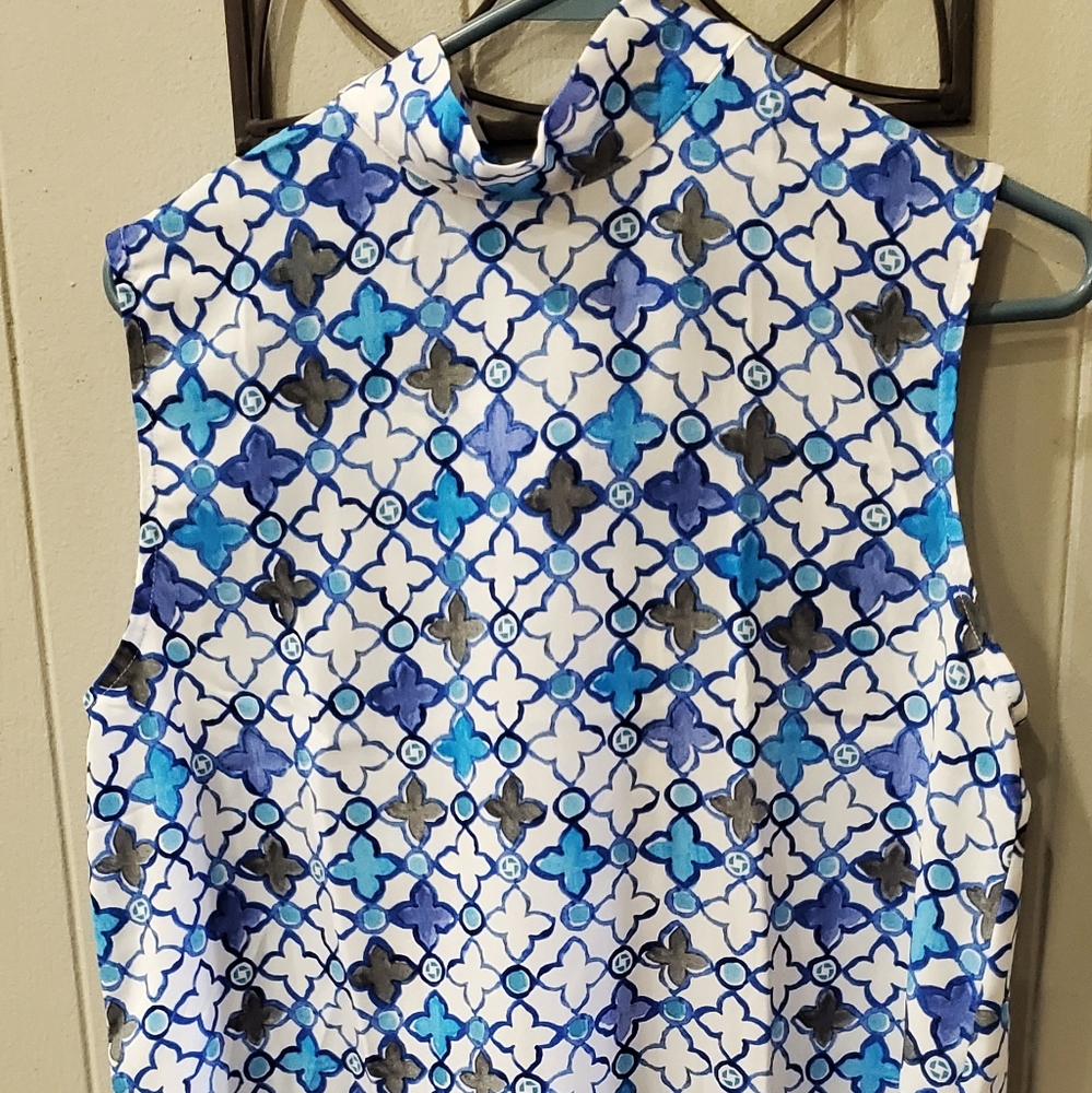 Chase bank uniform top.